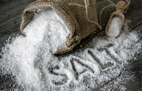 胃腸のために気をつけているのは、塩分の摂り過ぎを防ぐことです。
